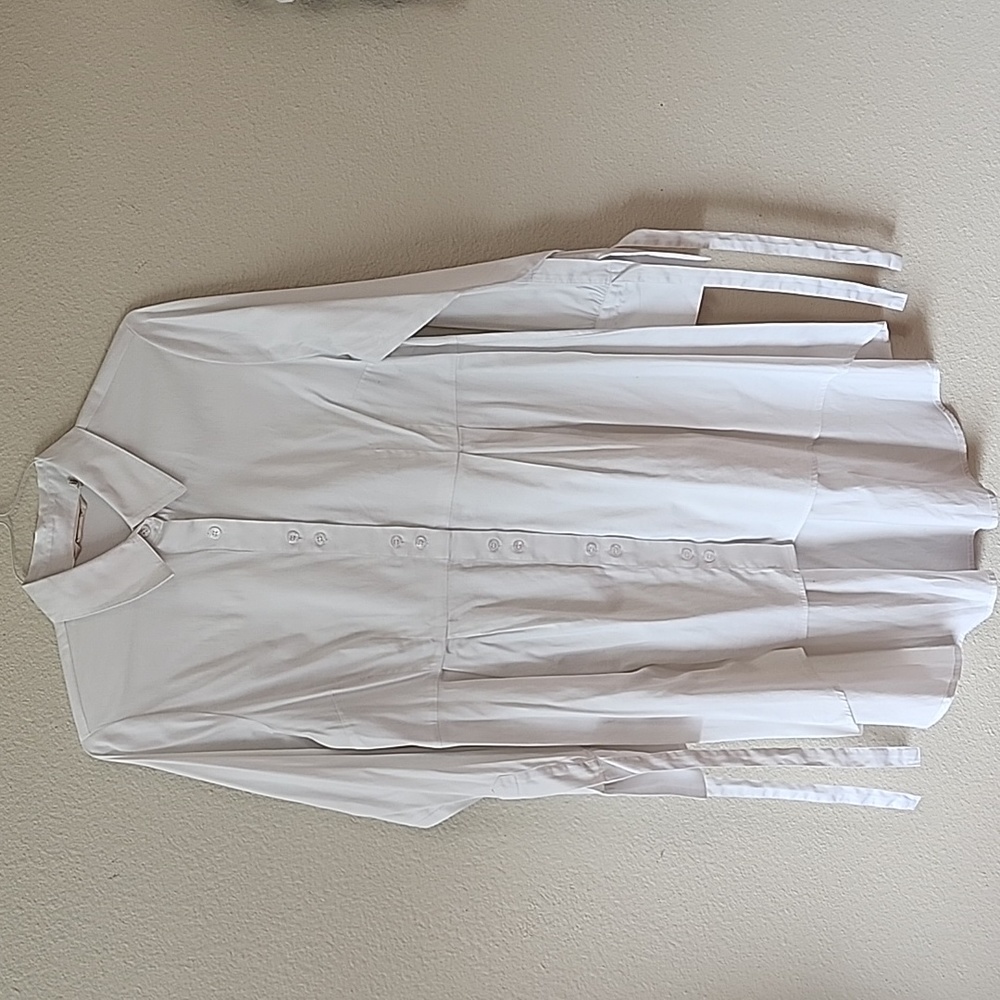 High-low button-down Blouse